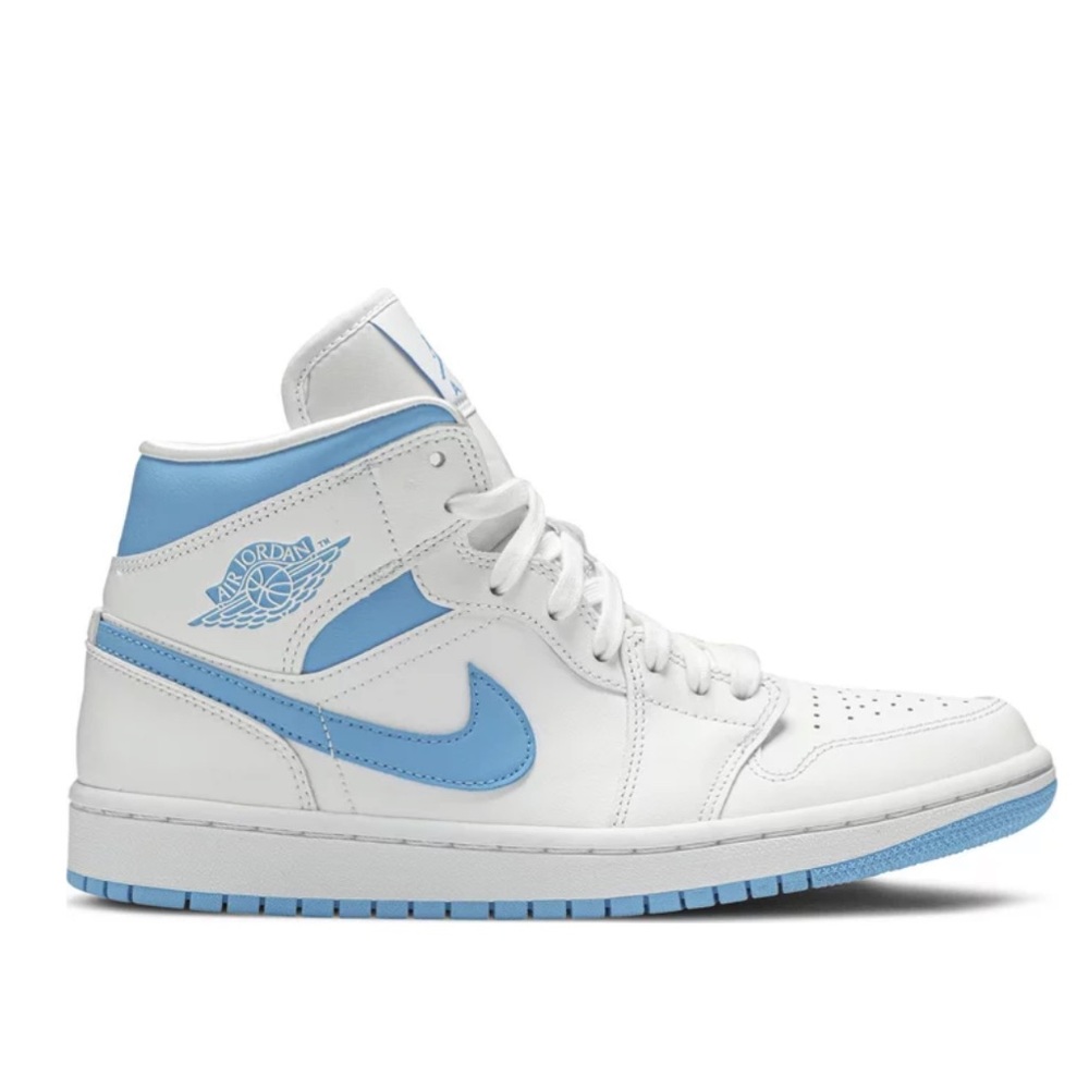 Women’s air Jordan 1 mid. Blue. Size 6.5